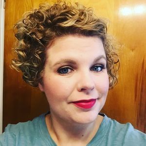 Meet your Posher, Diane